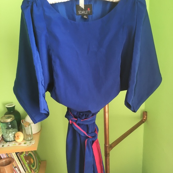 Scarlett 80’s Style Dress - Picture 2 of 7